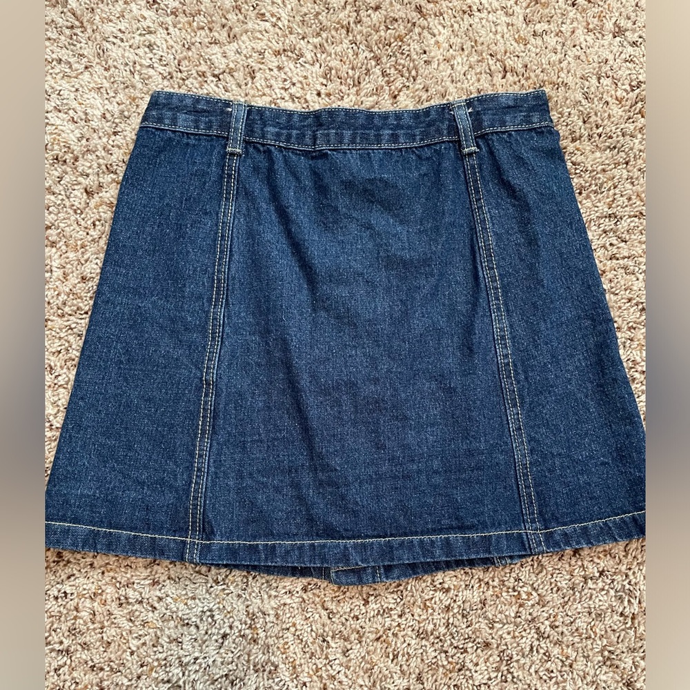 Beautiful Embroidered Button Down Mini Skirt - Picture 6 of 7